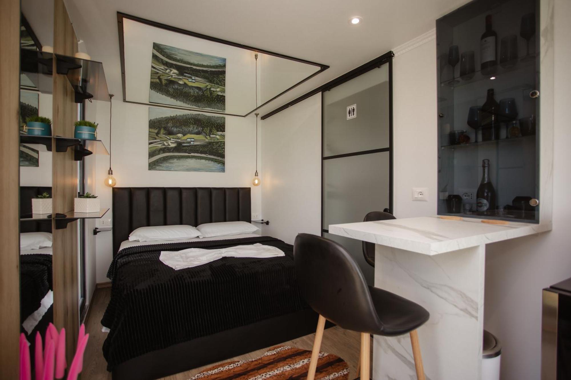 446 Tiny House Shiroke Villa Eksteriør bilde