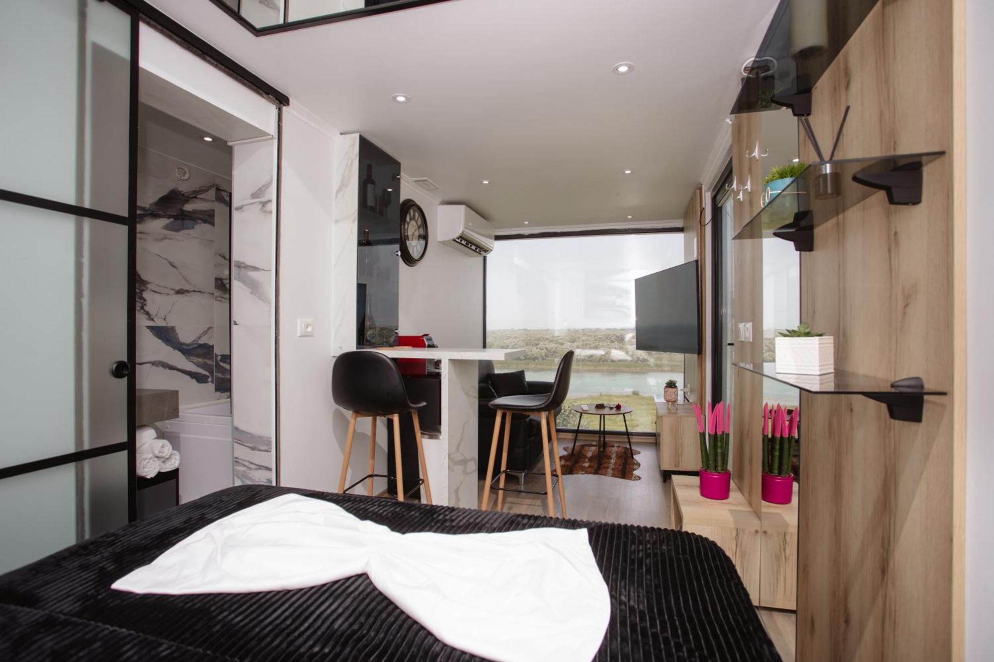 446 Tiny House Shiroke Villa Eksteriør bilde