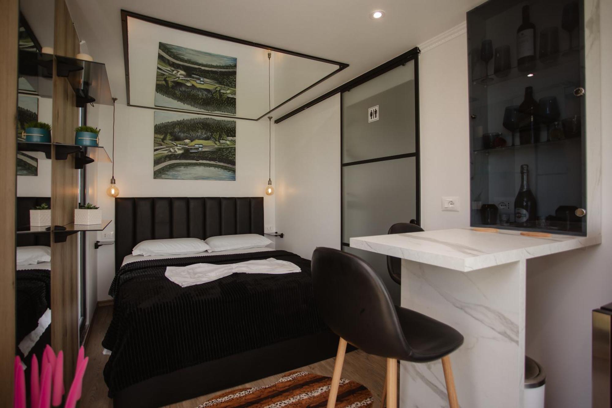 446 Tiny House Shiroke Villa Eksteriør bilde